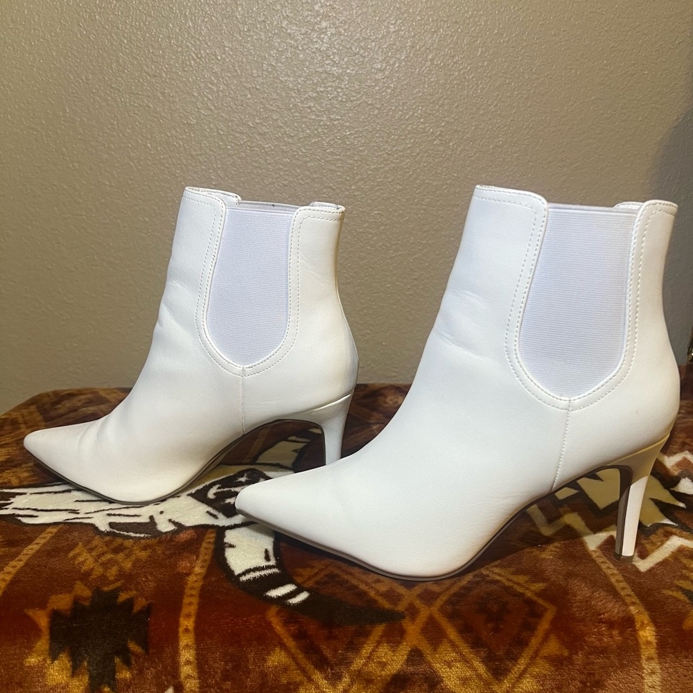 Dream Paris booties